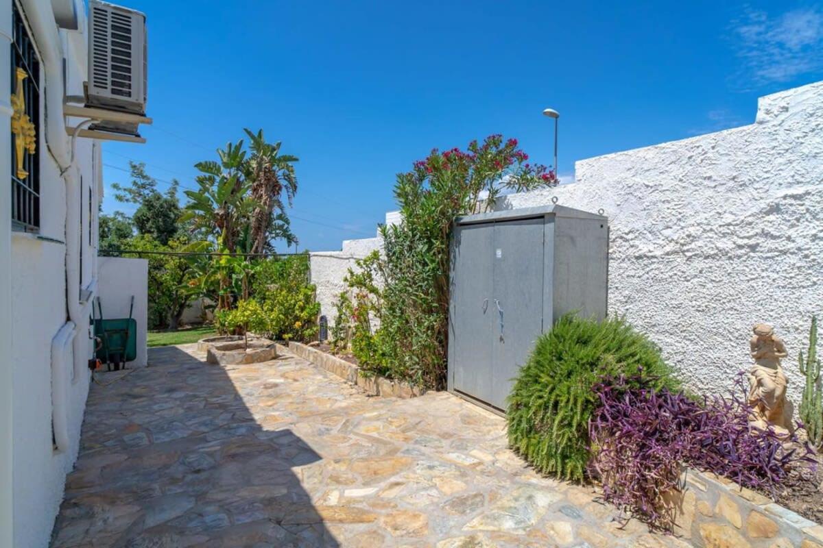 Ballyraine Nerja Exterior foto